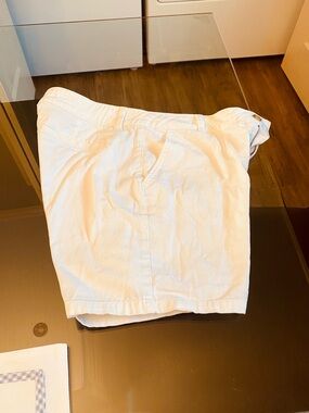 a.n.a White Women’s Jean Shorts